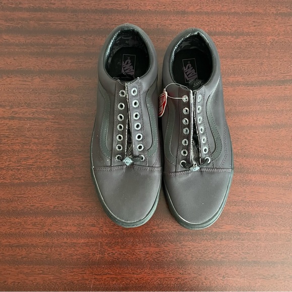 NWT Sold Out Harry Potter Deathly Hallows Old Skool Vans - Picture 6 of 12